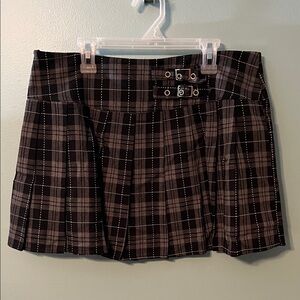 ROMWE Plaid Mini Skirt with Buckle Accents